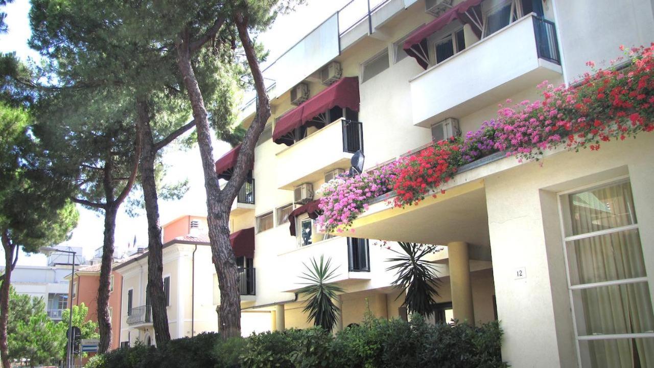 Hotel New Primula Rimini Zewnętrze zdjęcie
