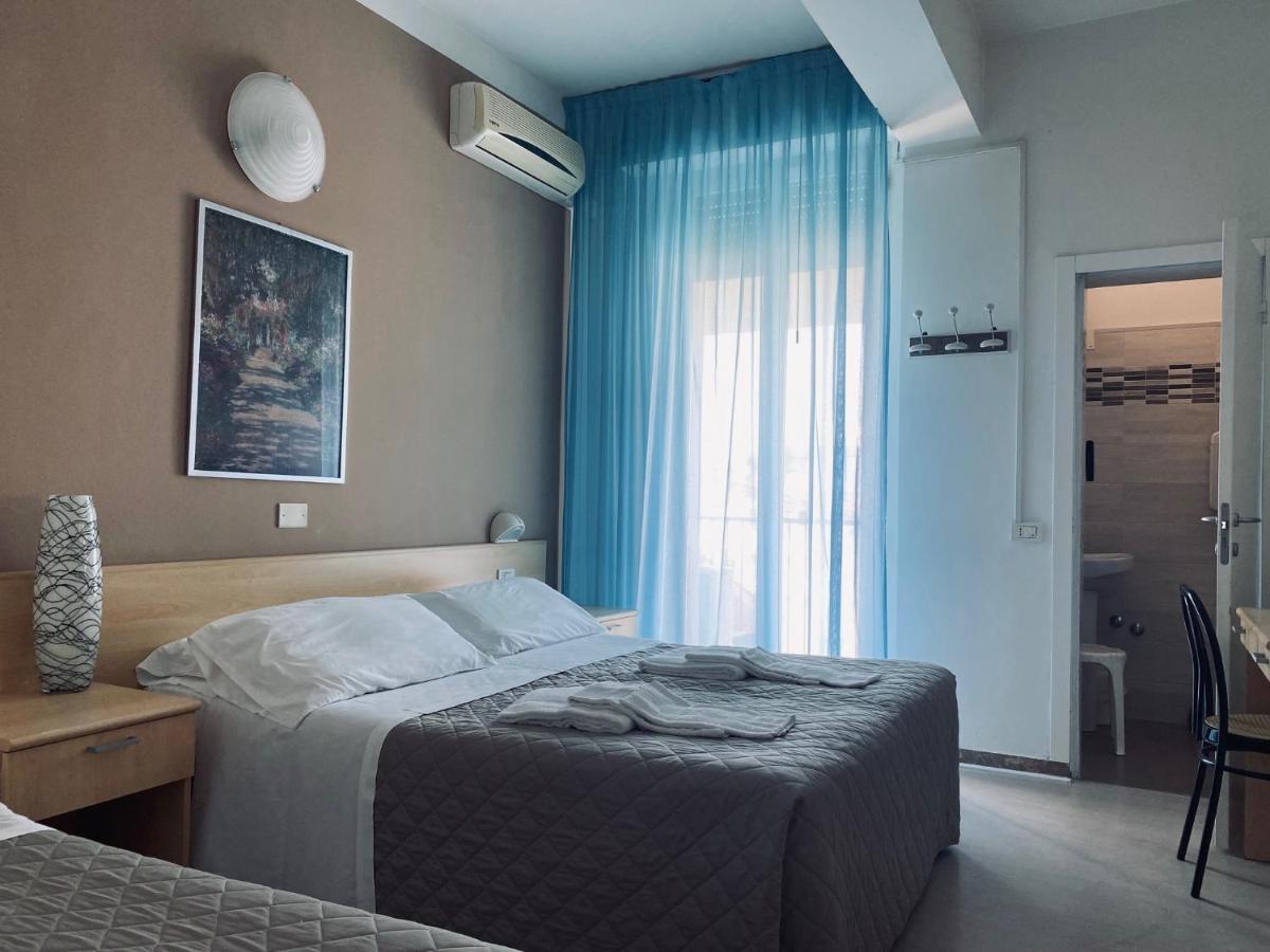 Hotel New Primula Rimini Zewnętrze zdjęcie