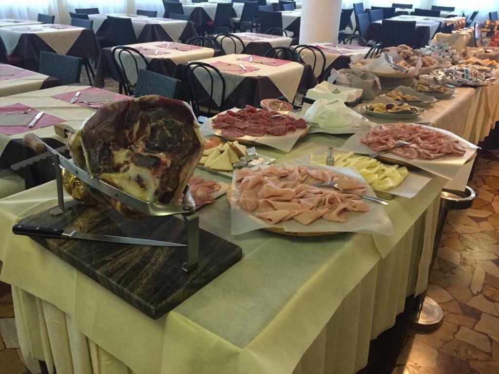 Hotel New Primula Rimini Zewnętrze zdjęcie